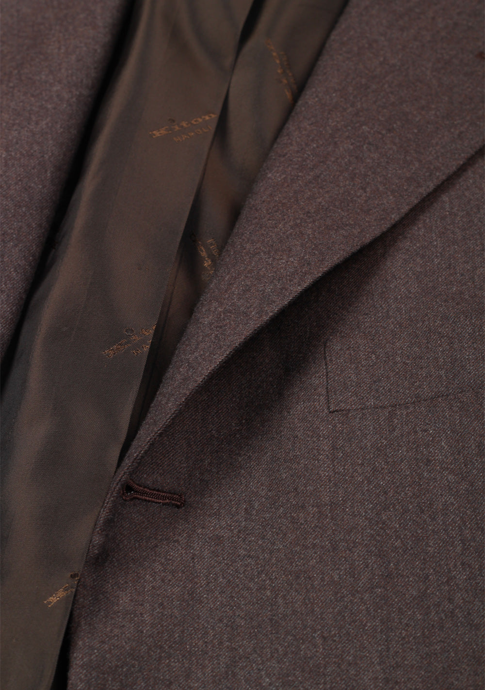 Kiton Solid Brown Suit Size 52 / 42R U.S. In Wool 14 Micron