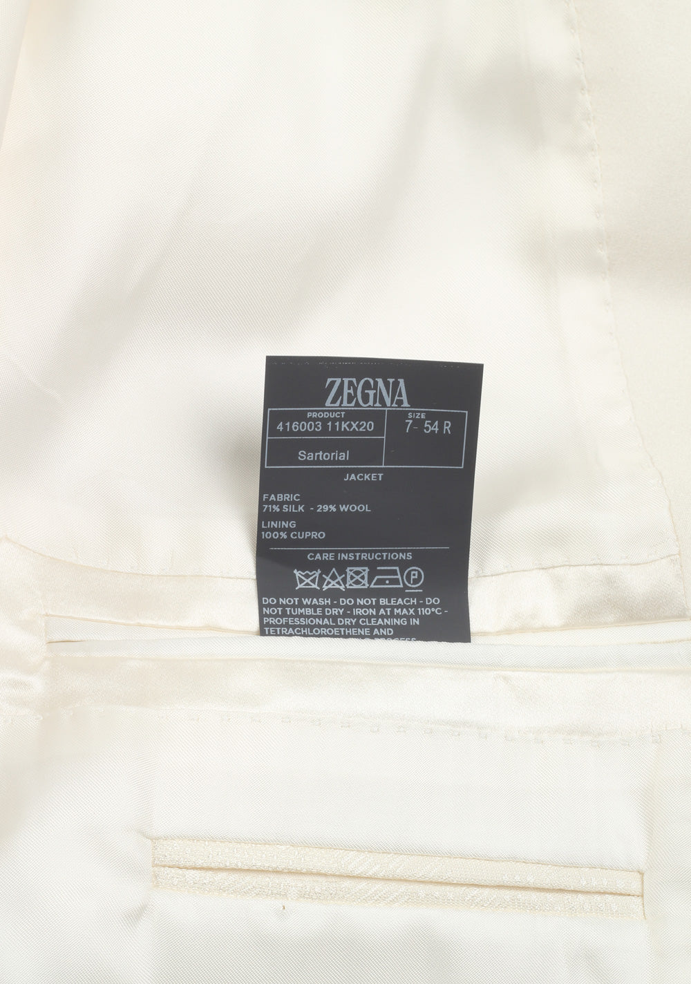 ZEGNA Sartorial Off White Tuxedo Dinner Jacket Size 54 / 44R U.S.