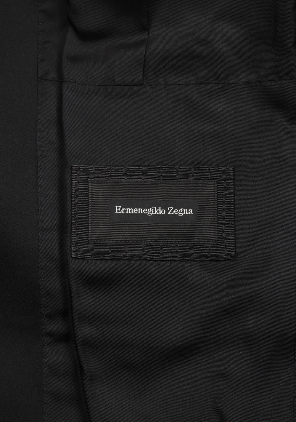 ZEGNA City Black Tuxedo Dinner Jacket Size 48 / 38R U.S.